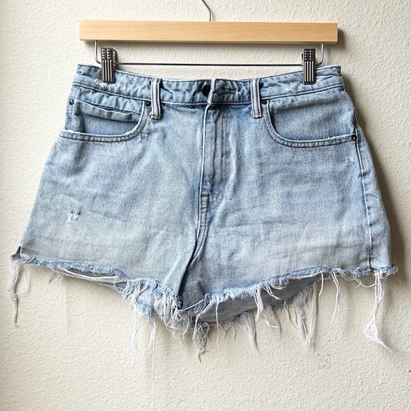 Alexander Wang denim bite in Bleach Blue shorts Sz 28 - Picture 6 of 14